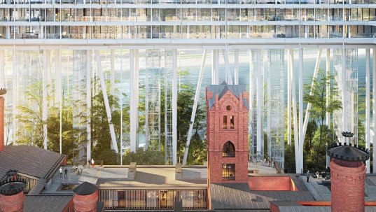 На «Бадаевском» начался монтаж знаменитых 35-метровых колонн