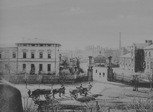 «Бадаевский» - в сердце истории одного из самых живописных районов Москвы